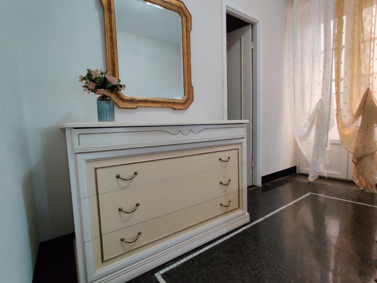 Doge Cambiaso- Davanti All'Acquario - Grande Terrazza Privata - Palazzo Nobiliare Storico ジェノヴァ エクステリア 写真